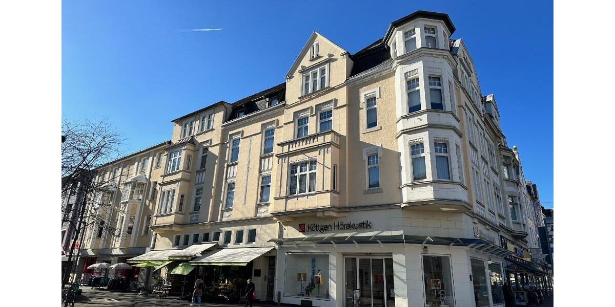 Dachgeschoßwohnung Leverkusen - 4 Zimmer, 173 m&sup2;, 1.350&euro; | Angebot:18656969