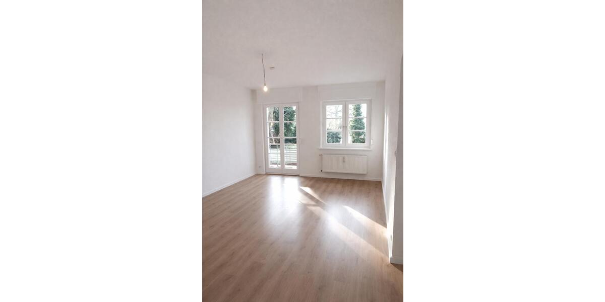 Etagenwohnung Düren Mariaweiler-Hoven - 4 Zimmer, 127 m&sup2;, 950&euro; | Angebot:25416460