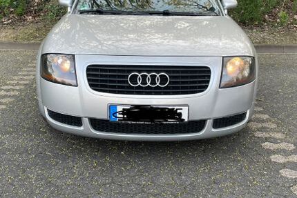 Audi TT 218.200 km 6.900 &euro; Köln 51063