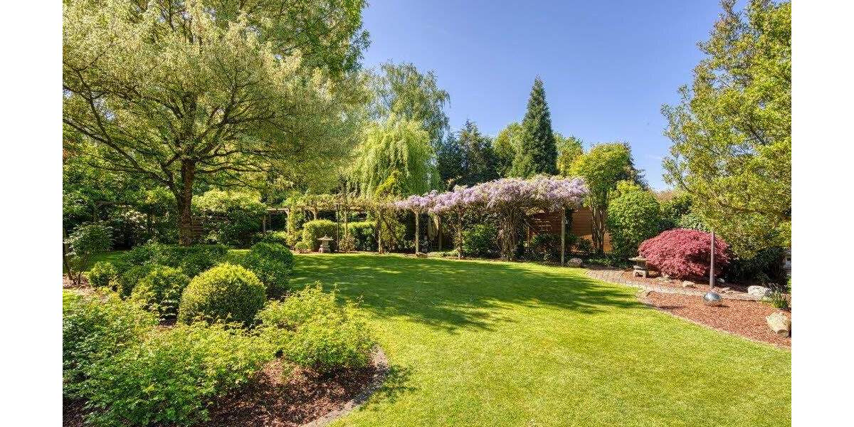 Einfamilienhaus Brühl Badorf - 4 Zimmer, 210 m&sup2;, 990.000&euro; | Angebot:25663471