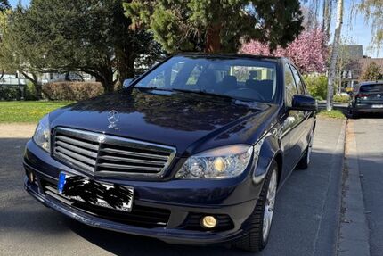 Mercedes-Benz C 200 82.500 km 8.900 &euro; Bonn 53173