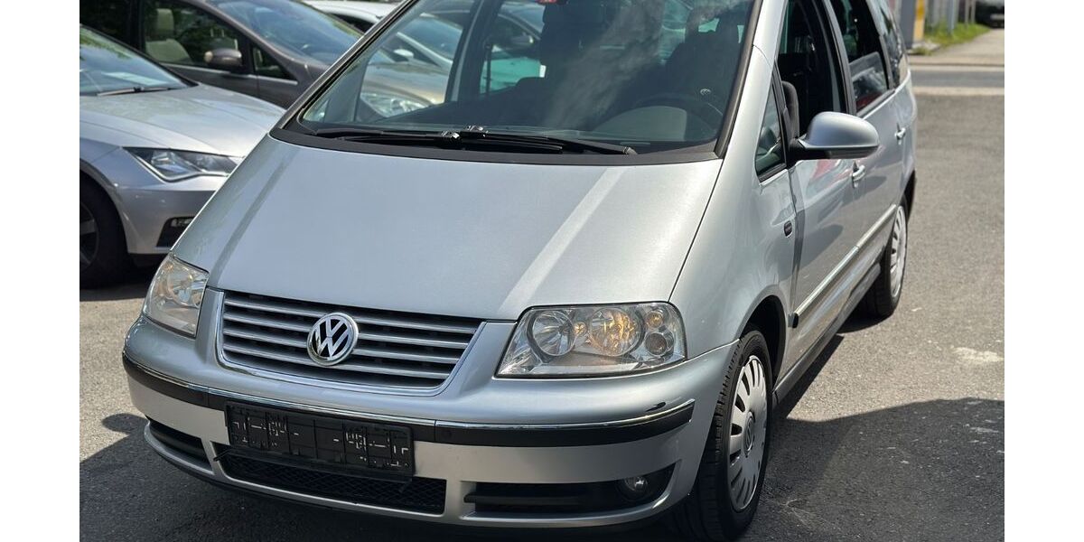 VW Sharan 256.800 km 4.490 &euro; Rheinbach 53359