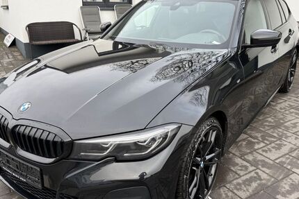 BMW 330 235.101 km 25.980 &euro; Hürth bei Köln 50354