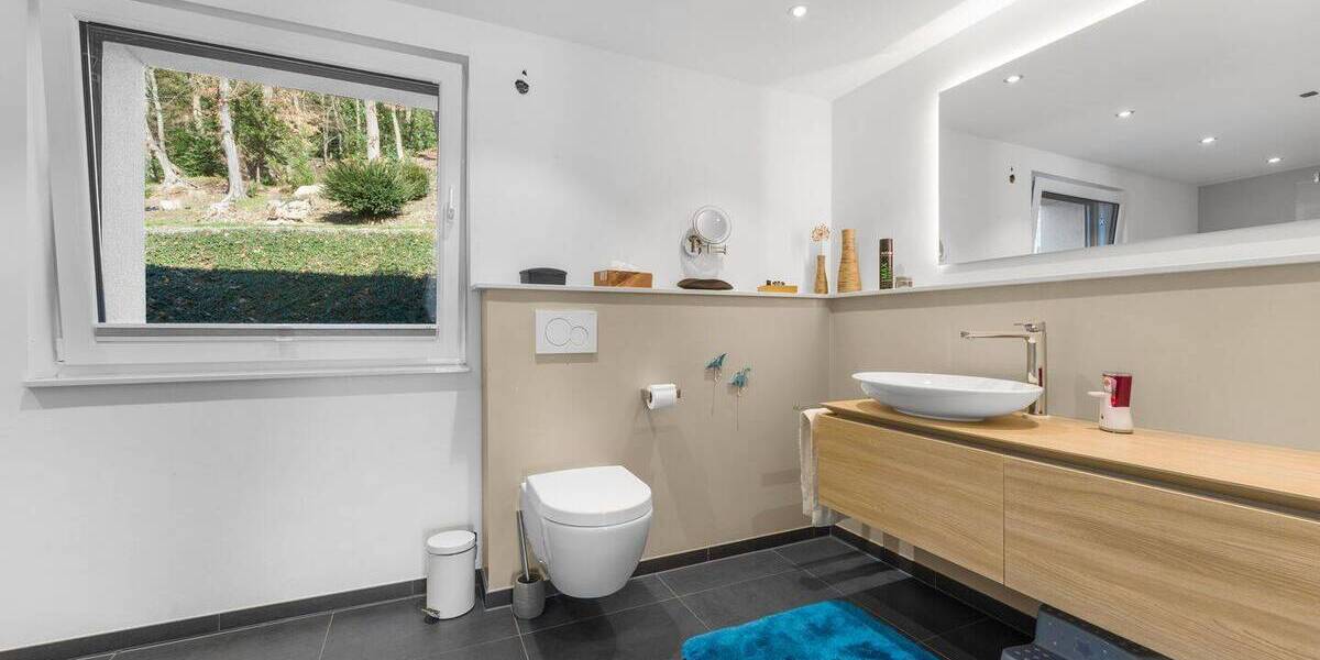 Einfamilienhaus Kreuzau Untermaubach - 7 Zimmer, 280 m&sup2;, 775.000&euro; | Angebot:25938946