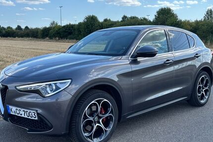 Alfa Romeo Stelvio 77.800 km 22.500 &euro; Köln 50935