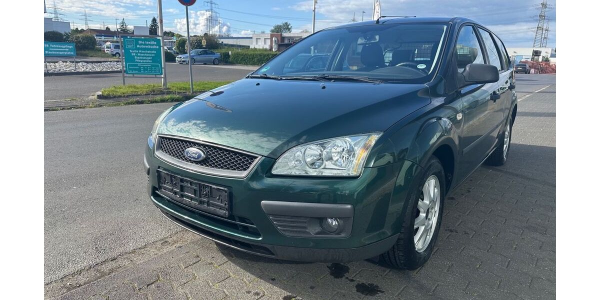 Ford Focus 153.341 km 1.990 &euro; Brühl 50321