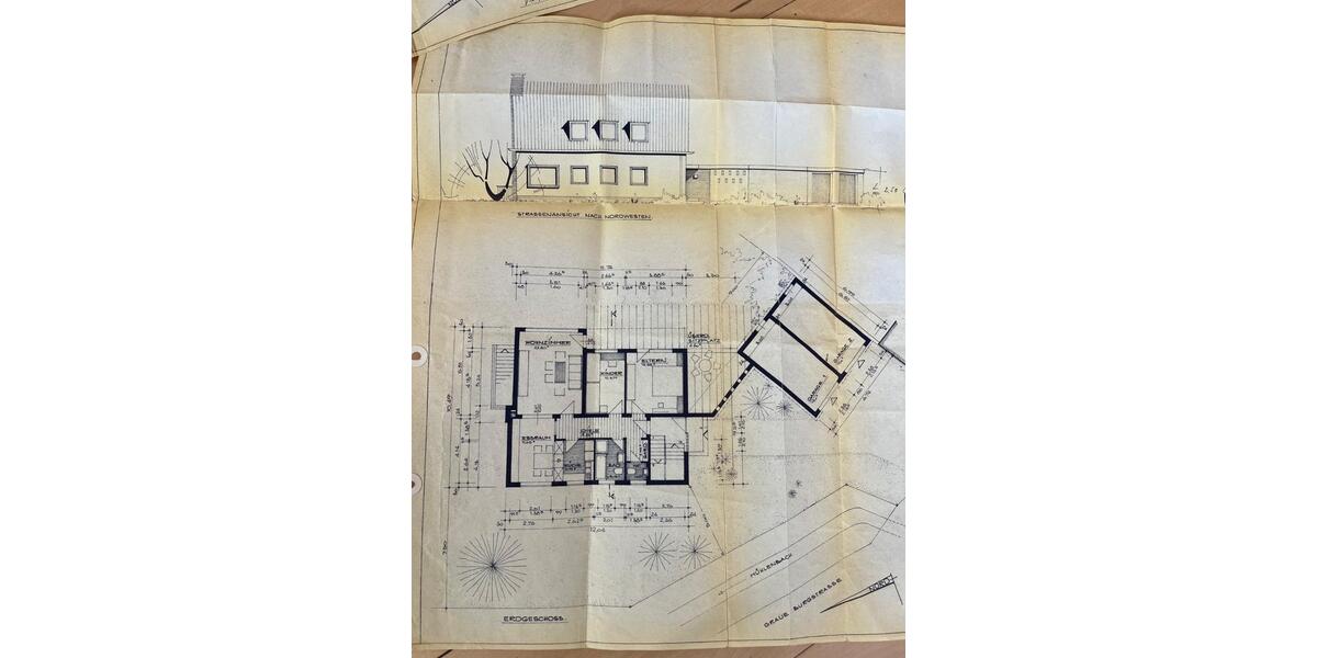 Einfamilienhaus Bornheim - 6 Zimmer, 180 m&sup2;, 650.000&euro; | Angebot:26101576