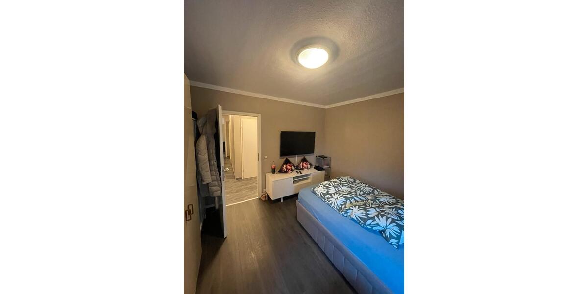 Etagenwohnung Köln Porz - 3 Zimmer, 79 m&sup2;, 240.000&euro; | Angebot:25642572