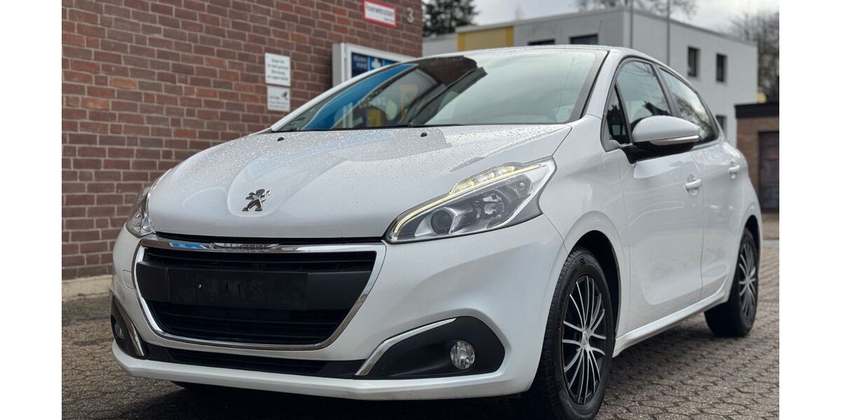 Peugeot 208 101.000 km 5.700 &euro; Düren 52349