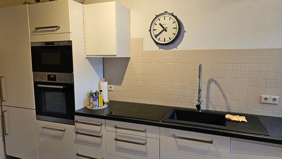 Etagenwohnung Siegburg - 4 Zimmer, 120 m&sup2;, 2.521&euro; | Angebot:25057403