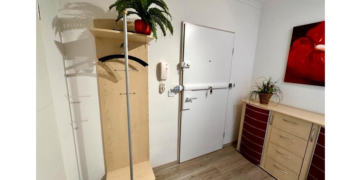 Etagenwohnung Köln Lindenthal - 3 Zimmer, 82 m&sup2;, 319.000&euro; | Angebot:26690216