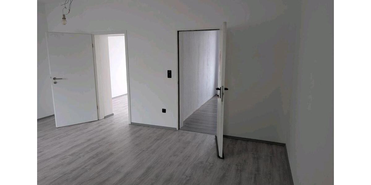 Etagenwohnung Bergheim - 2 Zimmer, 40 m&sup2;, 830&euro; | Angebot:25975018