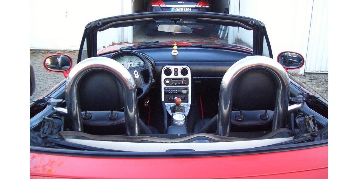 Mazda MX-5 125.000 km 14.950 &euro; Bonn 53111