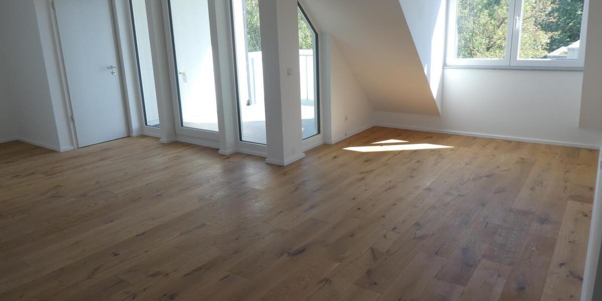 Neue Dachgeschosswohnung mit Flair im Energiesparhaus mit moderner Heiztechnik in Bonn - Dachgeschoßwohnung Bonn Dransdorf | Angebot:26817926