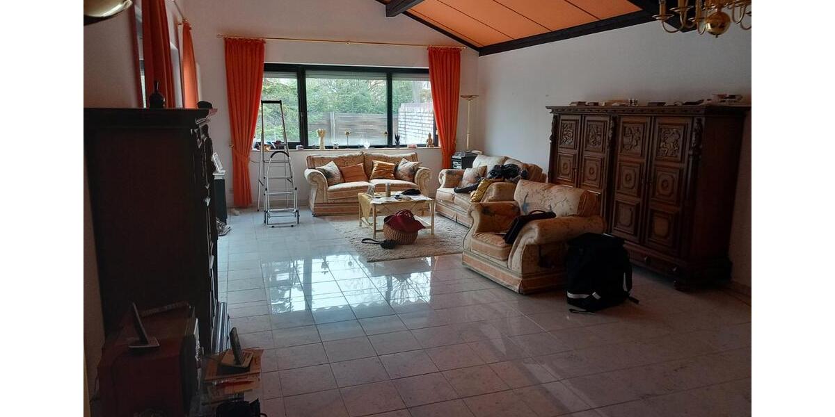 Reihenhaus Bonn Tannenbusch - 3 Zimmer, 110 m&sup2;, 425.000&euro; | Angebot:26109624