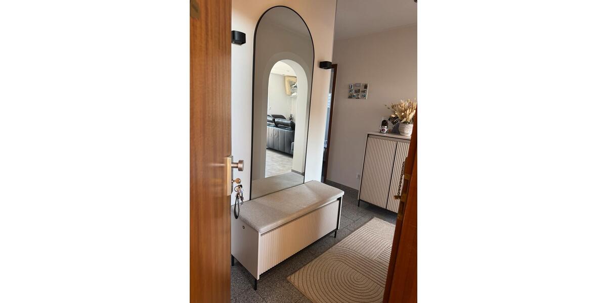 Etagenwohnung Köln Chorweiler - 3.5 Zimmer, 80 m&sup2;, 360.000&euro; | Angebot:26040242