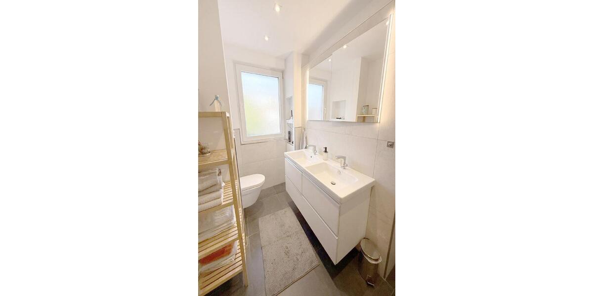 Einfamilienhaus Frechen - 5 Zimmer, 154 m&sup2;, 2.495&euro; | Angebot:26060513