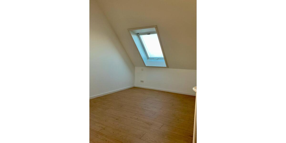 Etagenwohnung Troisdorf Bergheim - 2 Zimmer, 57 m&sup2;, 599&euro; | Angebot:25801788