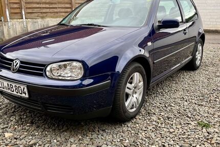 VW Golf 163.000 km 2.600 &euro; Zülpich 53909