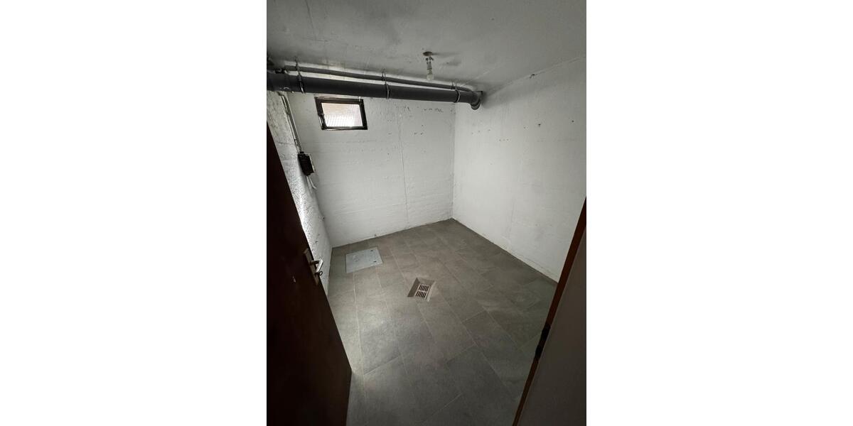 Reihenhaus Lohmar - 6 Zimmer, 170 m&sup2;, 2.550&euro; | Angebot:26345389