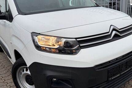 Citroen Berlingo 99.986 km 10.490 &euro; Brühl bei Köln 50321