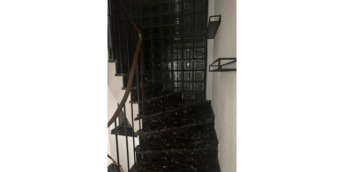 Erdgeschoßwohnung Bergheim - 4.5 Zimmer, 150 m&sup2;, 600&euro; | Angebot:26040998