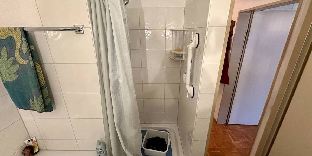 Etagenwohnung Köln Niehl - 2 Zimmer, 72 m&sup2;, 279.000&euro; | Angebot:26672409