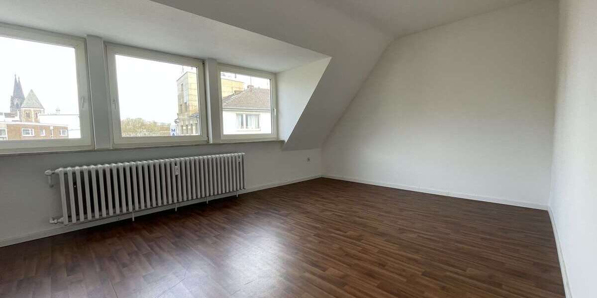 Etagenwohnung Köln Altstadt-Süd - 2 Zimmer, 48 m&sup2;, 1.500&euro; | Angebot:26072526