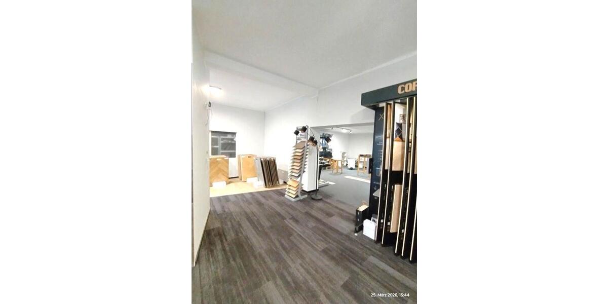 Köln-Ehrenleld (Bickendorf) freitragende Gewerbehhalle mit Büro, Verkaufs- und Ausstellungsfläche (ca. 1000 m²) + ca. 450 m² Parkplätze U-Bahn-Haltestelle Akazienweg - Gewerbeobjekt Köln Ehrenfeld | Angebot:25968416