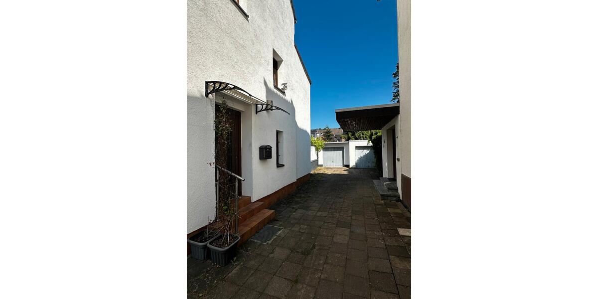 Einfamilienhaus Düren Distelrath - 8 Zimmer, 165 m&sup2;, 375.000&euro; | Angebot:26802943