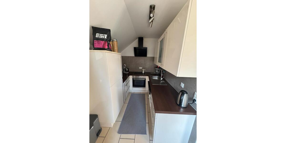Dachgeschoßwohnung Düren Mariaweiler-Hoven - 3 Zimmer, 71 m&sup2;, 197.000&euro; | Angebot:27114755