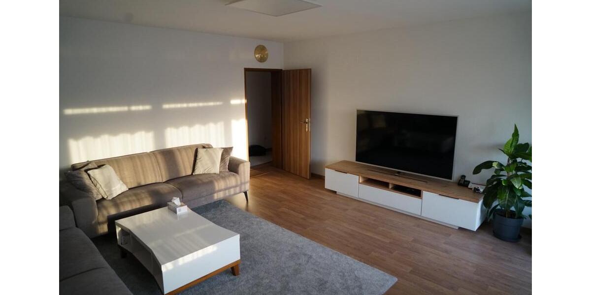 Dachgeschoßwohnung Siegburg - 4 Zimmer, 87 m&sup2;, 280.000&euro; | Angebot:27044150