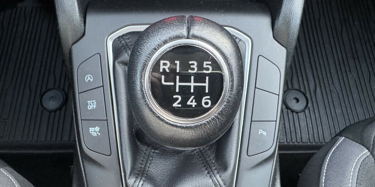 Ford Focus Navi Temp.Sitzh.Spurh.CarPlay EU6 GARANTIE 93.000 km 12.500 &euro; Erftstadt 50374