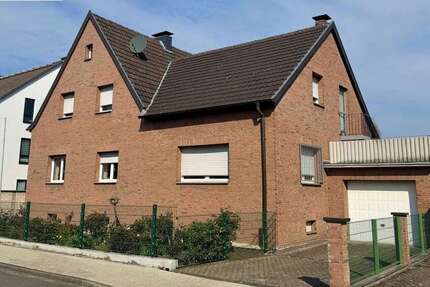Haus Troisdorf-Bergheim Bergheim - 7 Zimmer, 180 m&sup2;, 667.000&euro; | Angebot:25993759