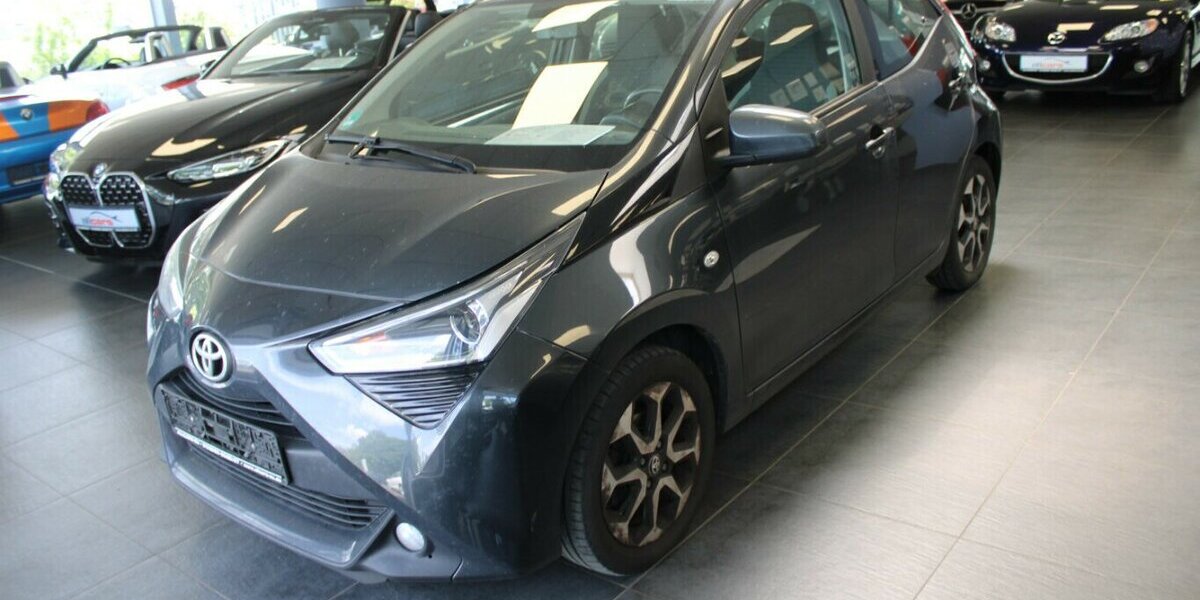 Toyota Aygo 1.0 5-Türig - Klima - 115.062 km 6.980 &euro; Euskirchen 53881
