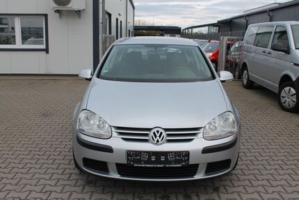 VW Golf 93.457 km 4.950 &euro; Euskirchen 53879