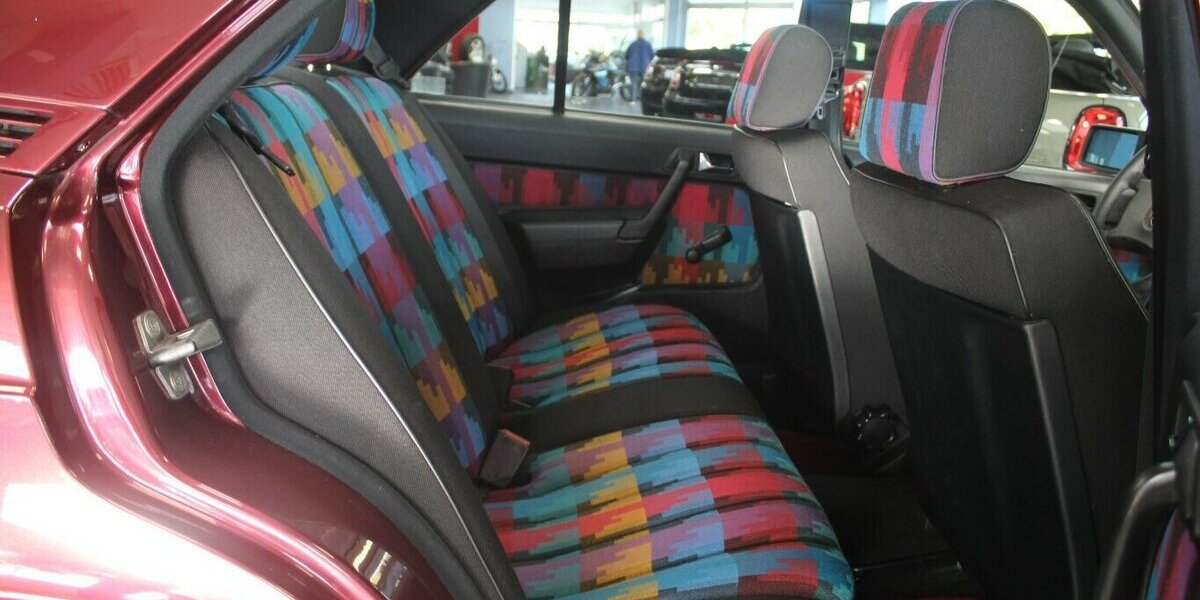 Mercedes-Benz 190 E 1.8 Avantgarde Rosso TOP ZUSTAND 130.065 km 19.980 &euro; Euskirchen 53881