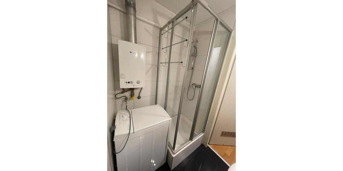 Etagenwohnung Sankt Augustin - 1 Zimmer, 33 m&sup2;, 1.200&euro; | Angebot:26007105