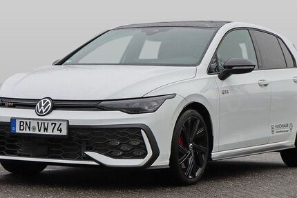 VW Golf 3.500 km 46.980 &euro; Bonn 53119