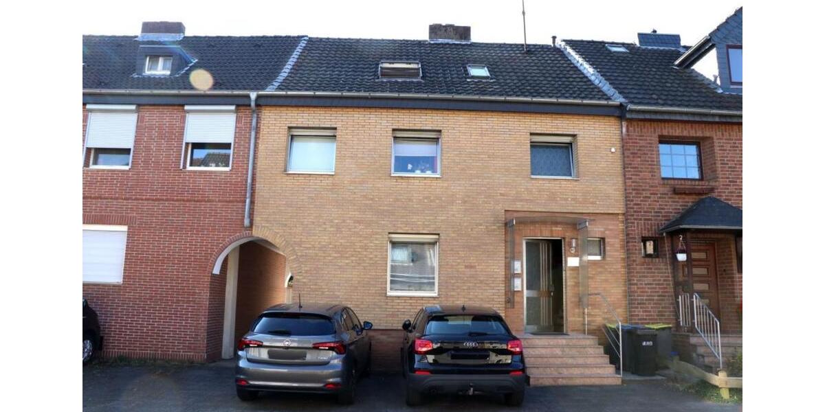 Reihenhaus Köln Heimersdorf - 9 Zimmer, 189 m&sup2;, 550.000&euro; | Angebot:25171438