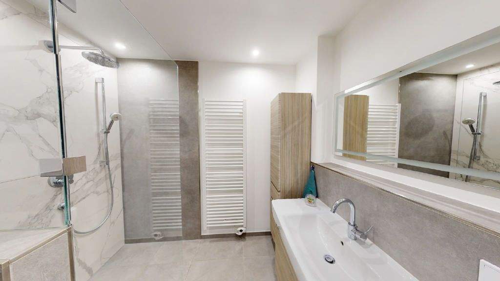 Etagenwohnung Erftstadt Lechenich - 3 Zimmer, 96 m&sup2;, 1.350&euro; | Angebot:25703206