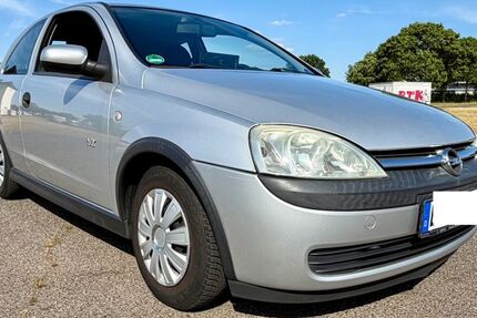 Opel Corsa 115.000 km 1.950 &euro; Sankt Augustin 53757