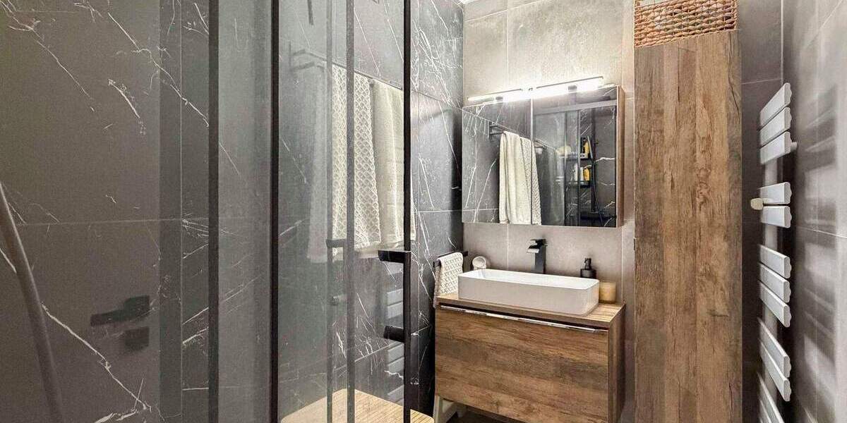 Etagenwohnung Bonn Heiderhof - 3 Zimmer, 84 m&sup2;, 330.000&euro; | Angebot:25749616