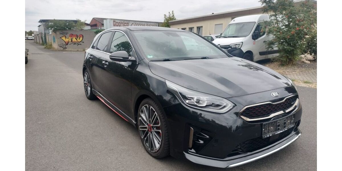 Kia ceed / Ceed 66.000 km 17.900 &euro; Erftstadt 50374