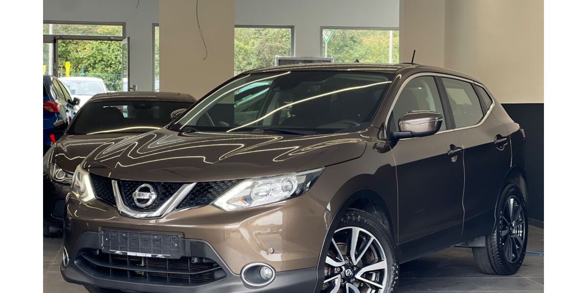 Nissan Qashqai 107.000 km 8.999 &euro; Alfter bei Bonn 53347