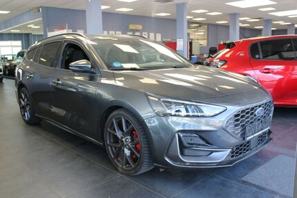 Ford Focus 29.225 km 29.980 &euro; Euskirchen 53881