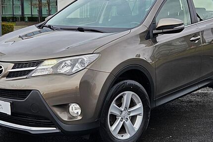 Toyota RAV 4 265.000 km 8.499 &euro; Köln (Ostheim) 51107