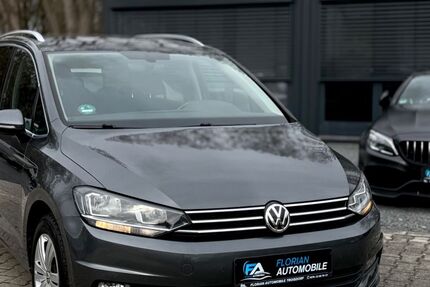 VW Touran 183.000 km 12.999 &euro; Troisdorf 53842