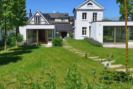Haus Bonn Bad Godesberg - 9 Zimmer, 320 m&sup2;, 5.500&euro; | Angebot:26944974
