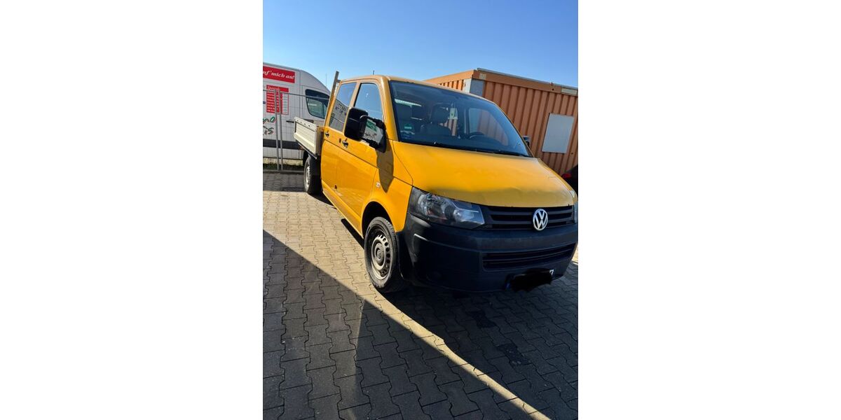 VW T5 Transporter 303.000 km 7.200 &euro; Niederkassel 53859